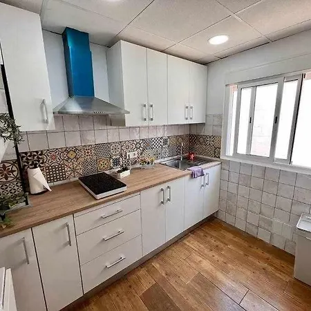 Novelda Centro Habitaciones Con Bano Privado Y Compartido , Cocina Y Terraza Buitenkant foto