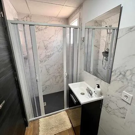 Novelda Centro Habitaciones Con Bano Privado Y Compartido , Cocina Y Terraza Kamer foto