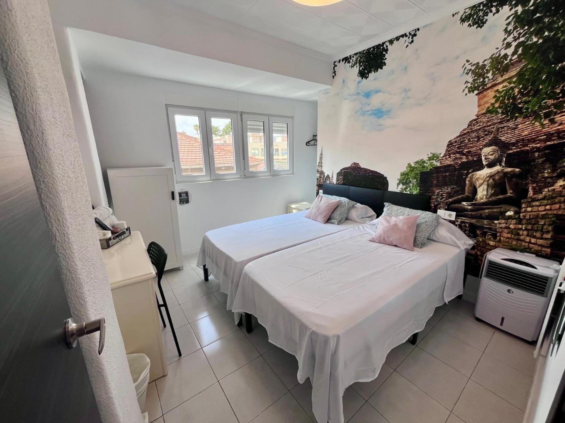 Centro Con Bano Privado Y Compartido , Cocina Y Terraza
